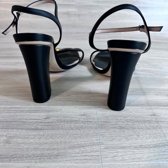 Gucci Marmont GG Gold Logo Black Leather Ankle Strap Block Heels Sandals size 7 - Picture 3 of 5